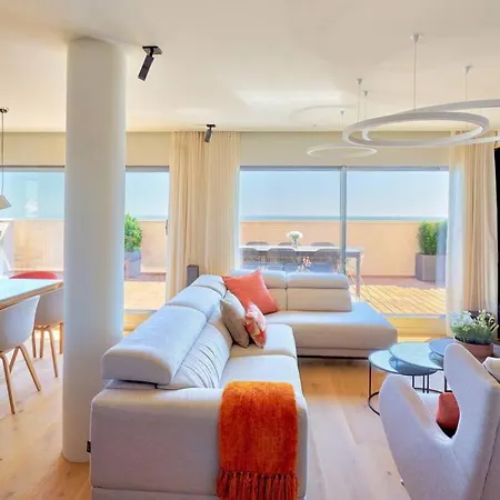 Apartment D&r Penthouse On The Beach *