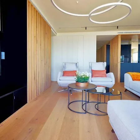 Apartment D&r Penthouse On The Beach